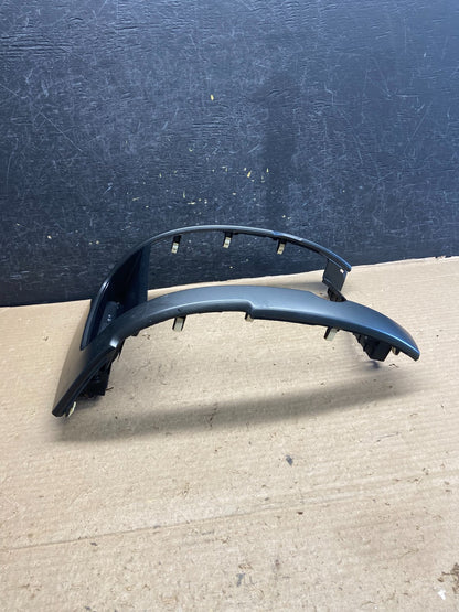 2011 to 2013 Kia Sorento Center Radio Climate Control Clock Trim AH5443 DG1