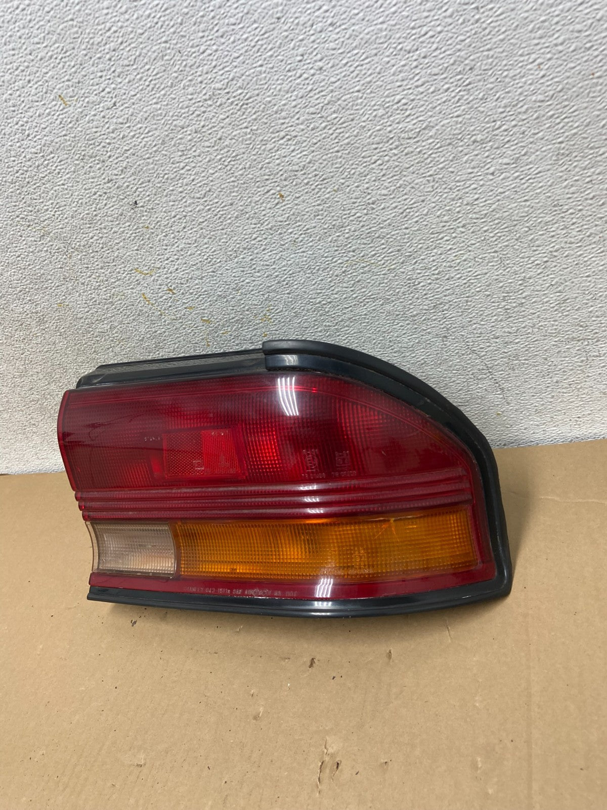 1991 Mitsubishi Galant Right Passenger Tail Light ah2582 DG1