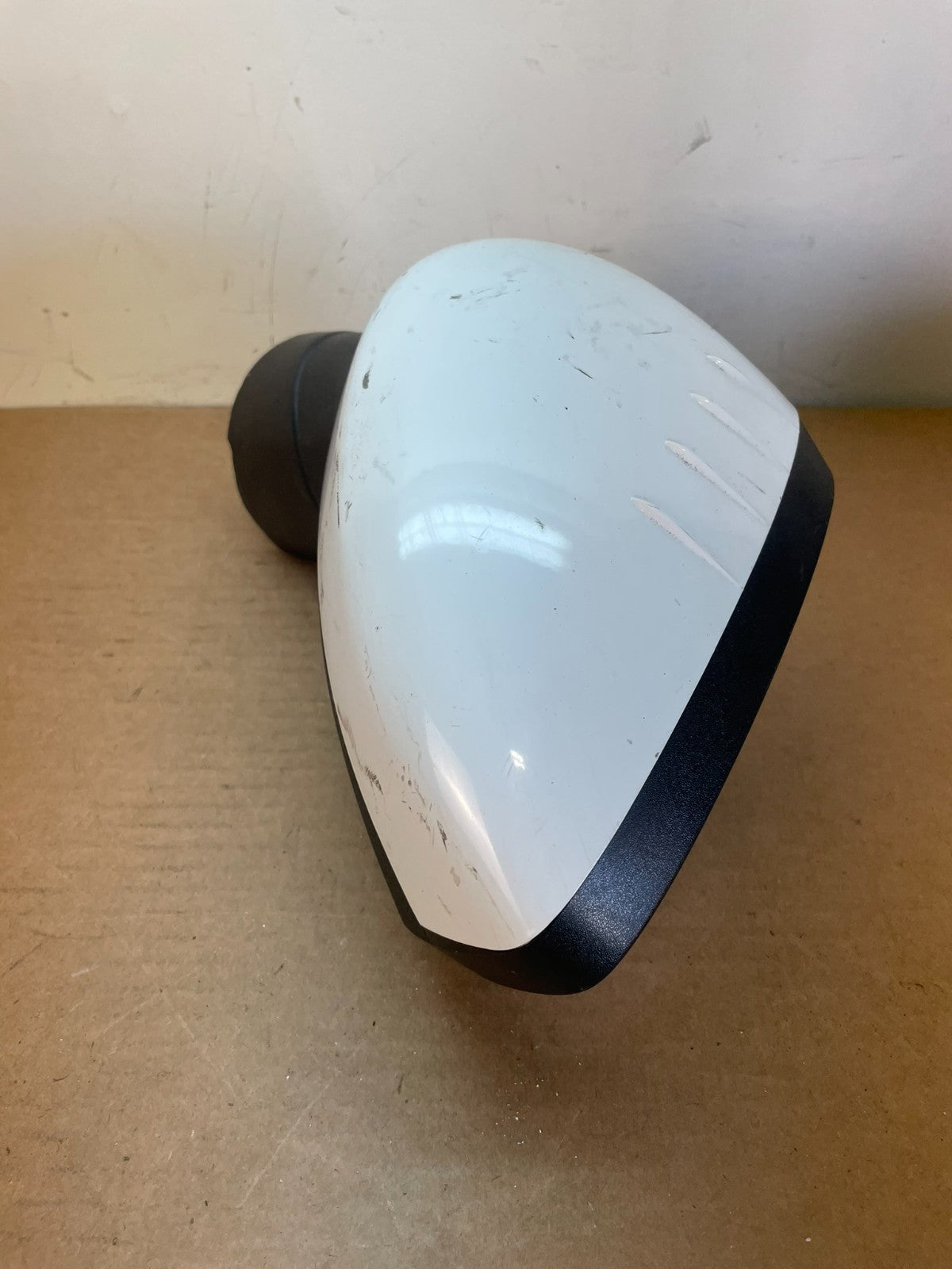 2011 to 2019 Ford Fiesta Left Driver Side View Door Heated Mirror af8640 DG11
