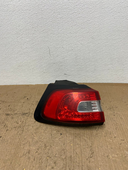 2014 to 2018 Jeep Cherokee Left Driver LH Side Tail Light AC0261 LK0