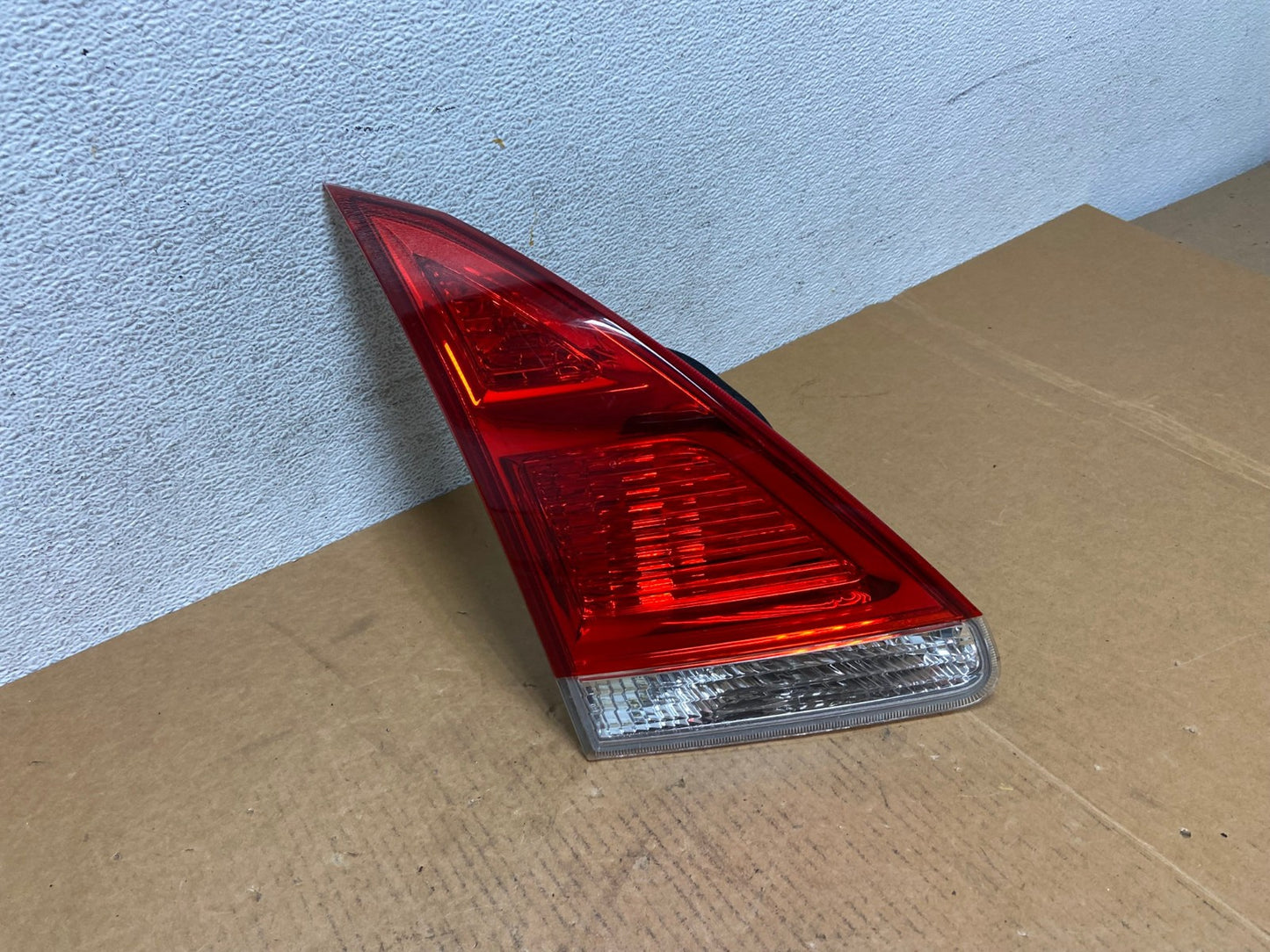 2009 to 2012 Toyota Venza Left Driver LH Side Inner Tail Light AD9179 LK0
