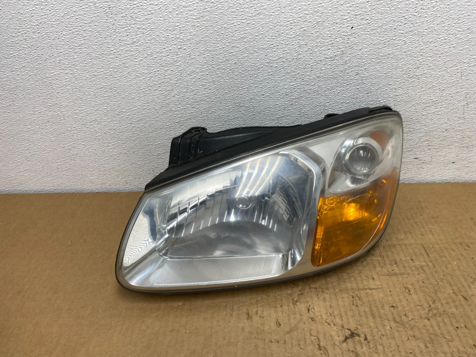 2007 2008 2009 Kia Spectra Left Driver Lh Side Headlight AC7780 DW0
