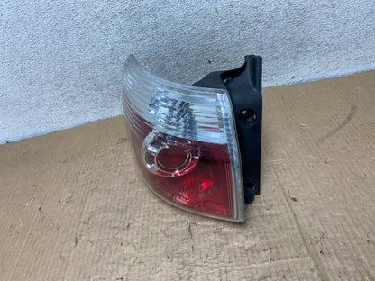2007 to 2012 GMC Acadia Tail Light Left Side Driver Lh AI8022 LK1