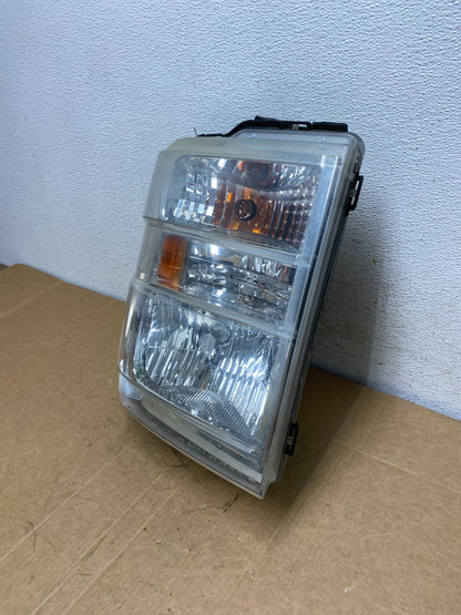 2008-2014 Ford Econoline E150 E250 E350 Right Passenger Headlight AD6032 DW1