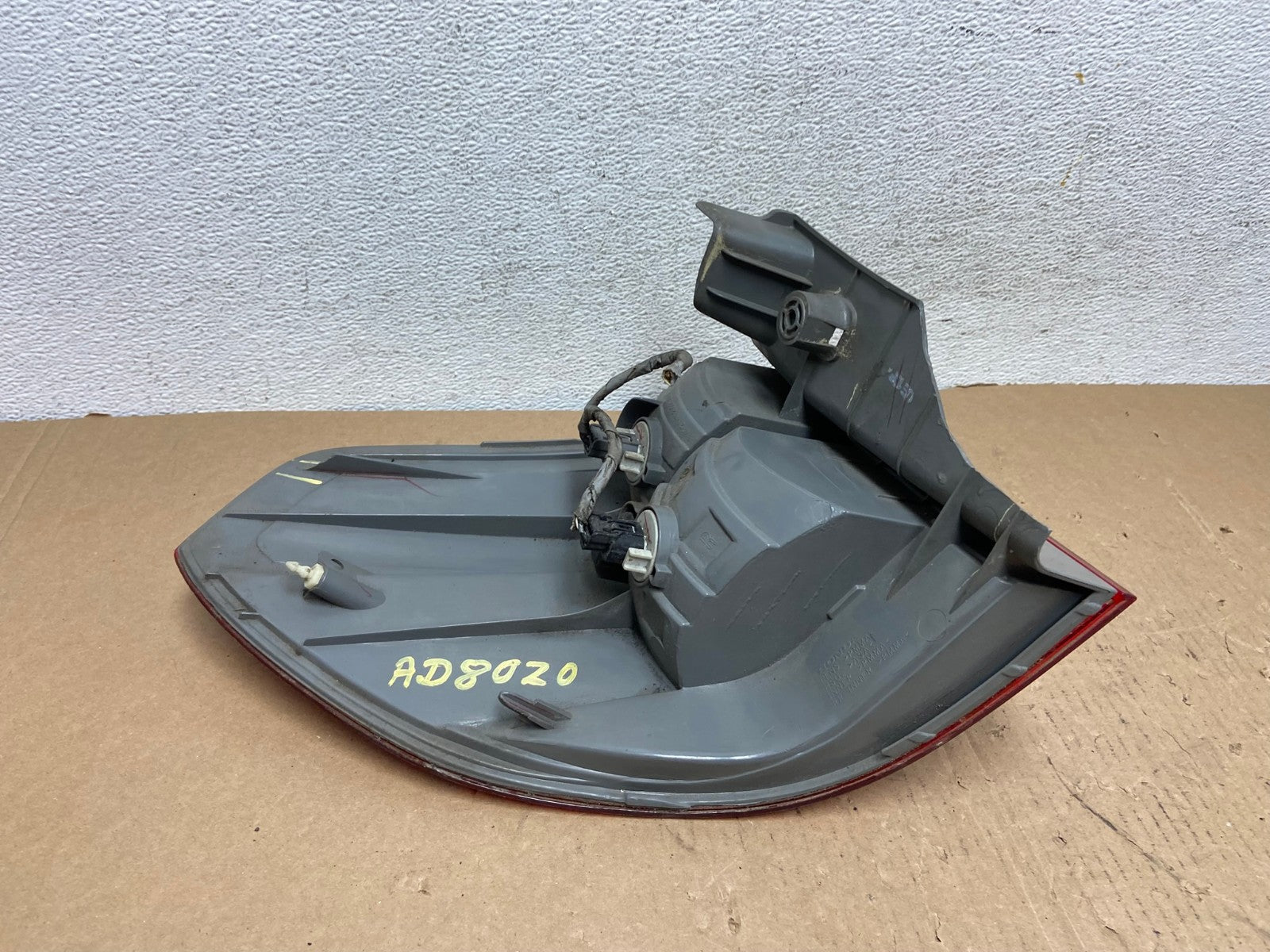 2005 2006 2007 Honda Odyssey Right Passenger RH Side Tail Light AD8020 LK8