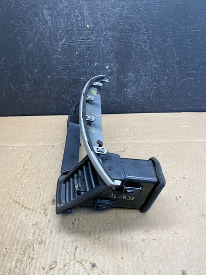 2013 to 2020 Nissan Pathfinder Center Dash Radio Trim Bezel Surround ac6832 DG2