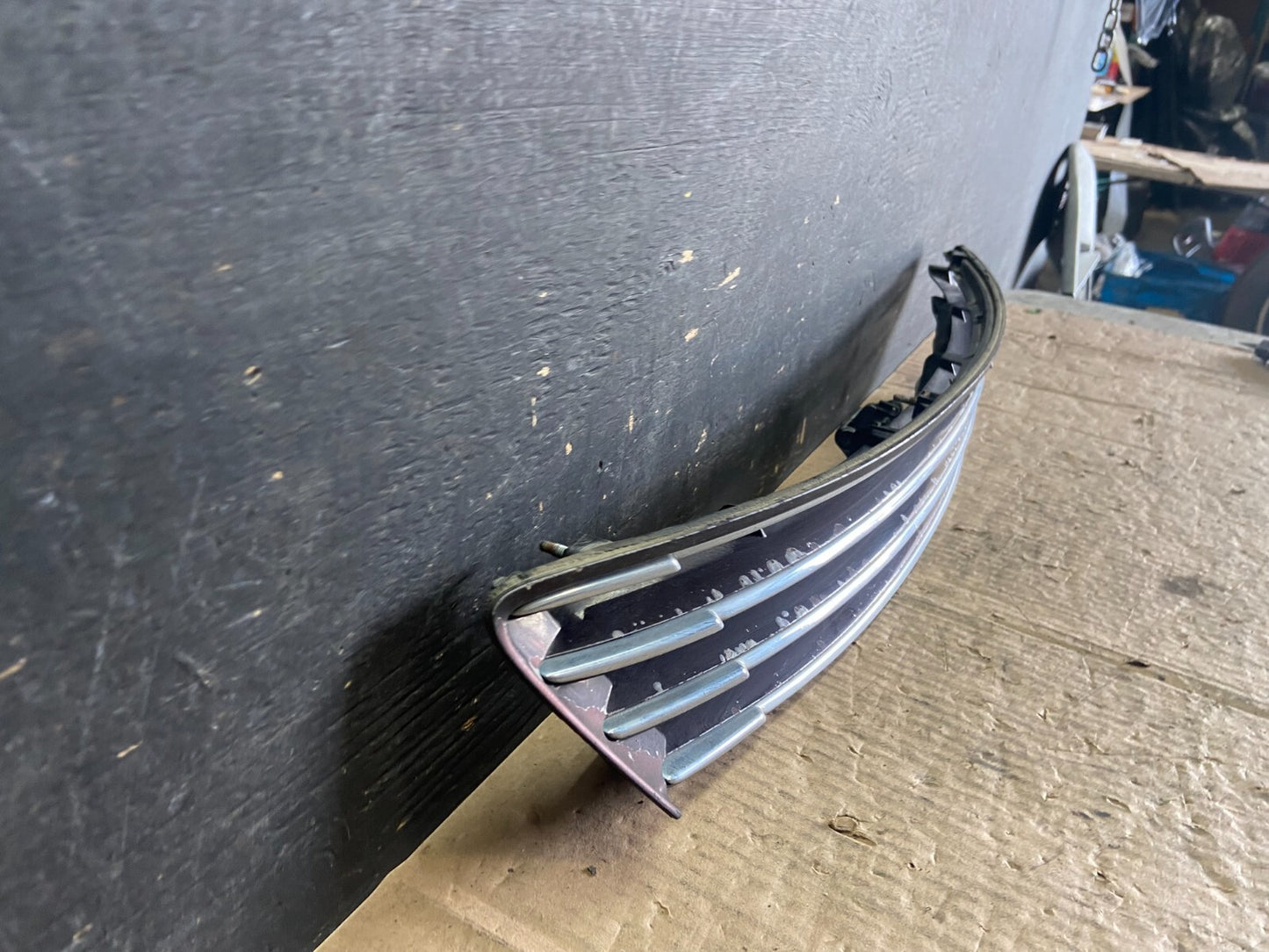 2002 to 2003 Lexus ES330 Front Upper Grill Grille O6304 OEM DG2