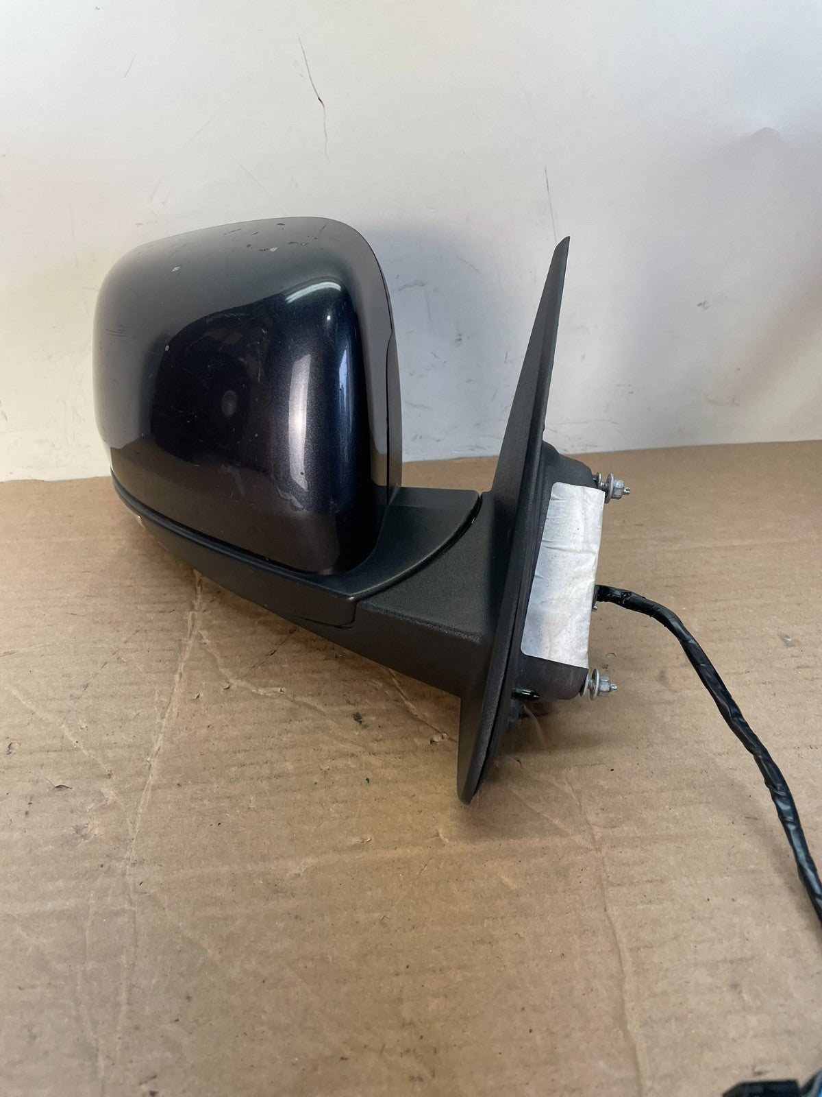 2011 to 2013 Dodge Durango Right Passenger Turn Sgn View Door Mirror AG9890 DW1