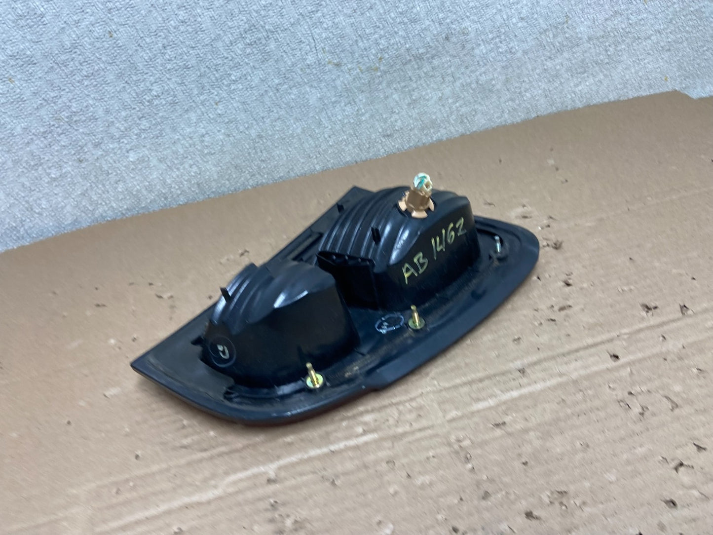 1998 to 2004 Lexus LX470 Left Driver LH Side Tail Light  OEM AB1462 DG4