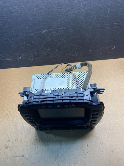 2004-2007 Jaguar XJ8 XJR Climate Control Control Radio AM/FM Panel AC6965 DG3