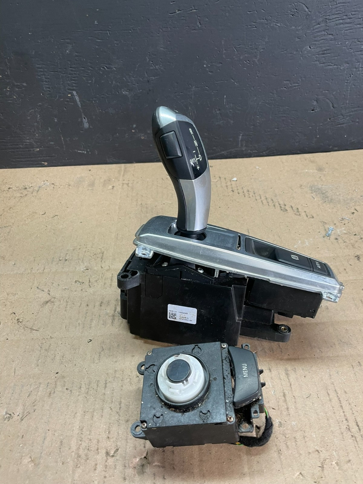 2007 - 2013 BMW X5 E70 Shift Shifter Selector Gear W/ Menu Switch AC9171 DG2