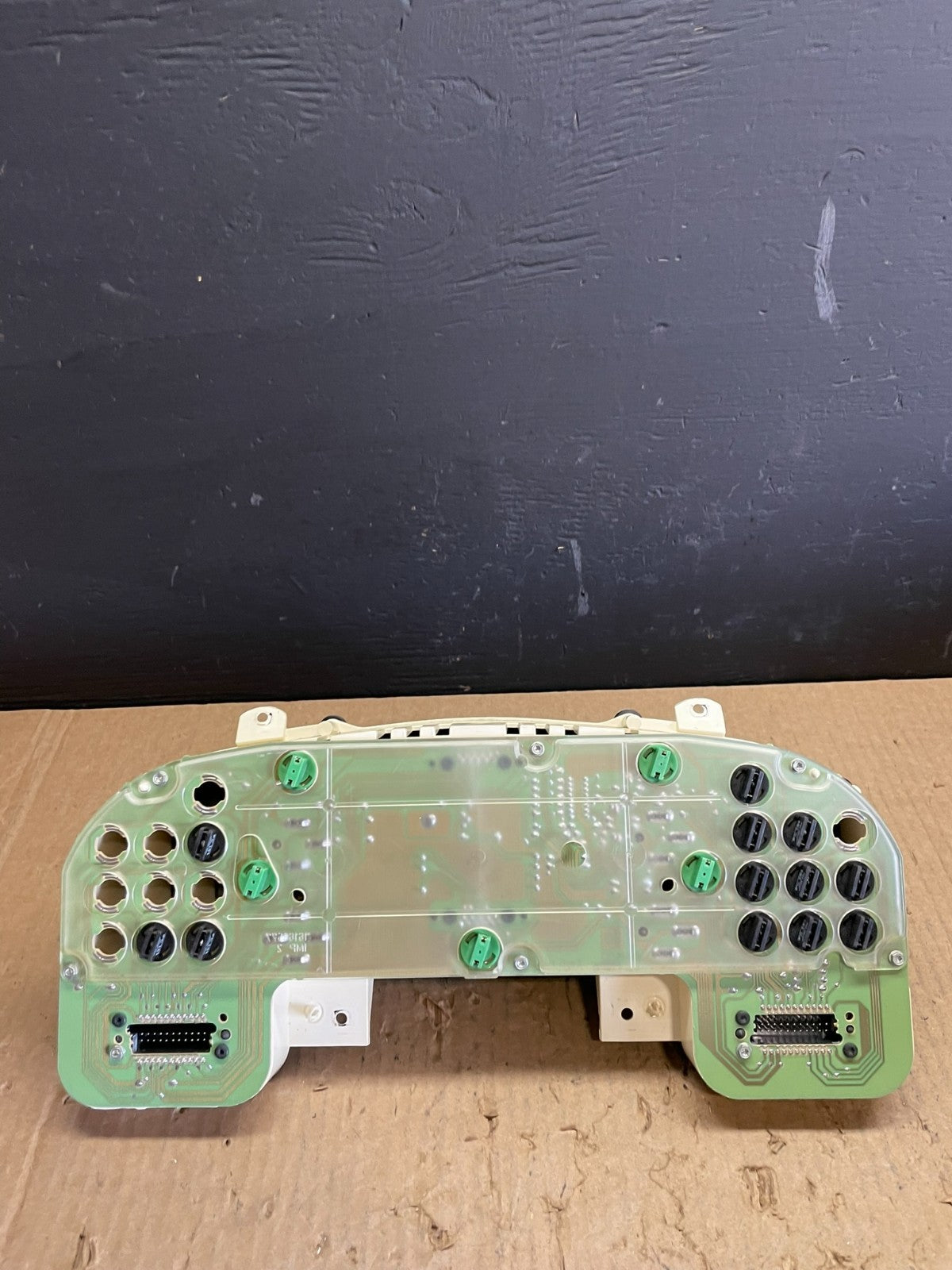 1994 to 1996 Chevrolet Caprice Impala SS Gauge Cluster AB75405