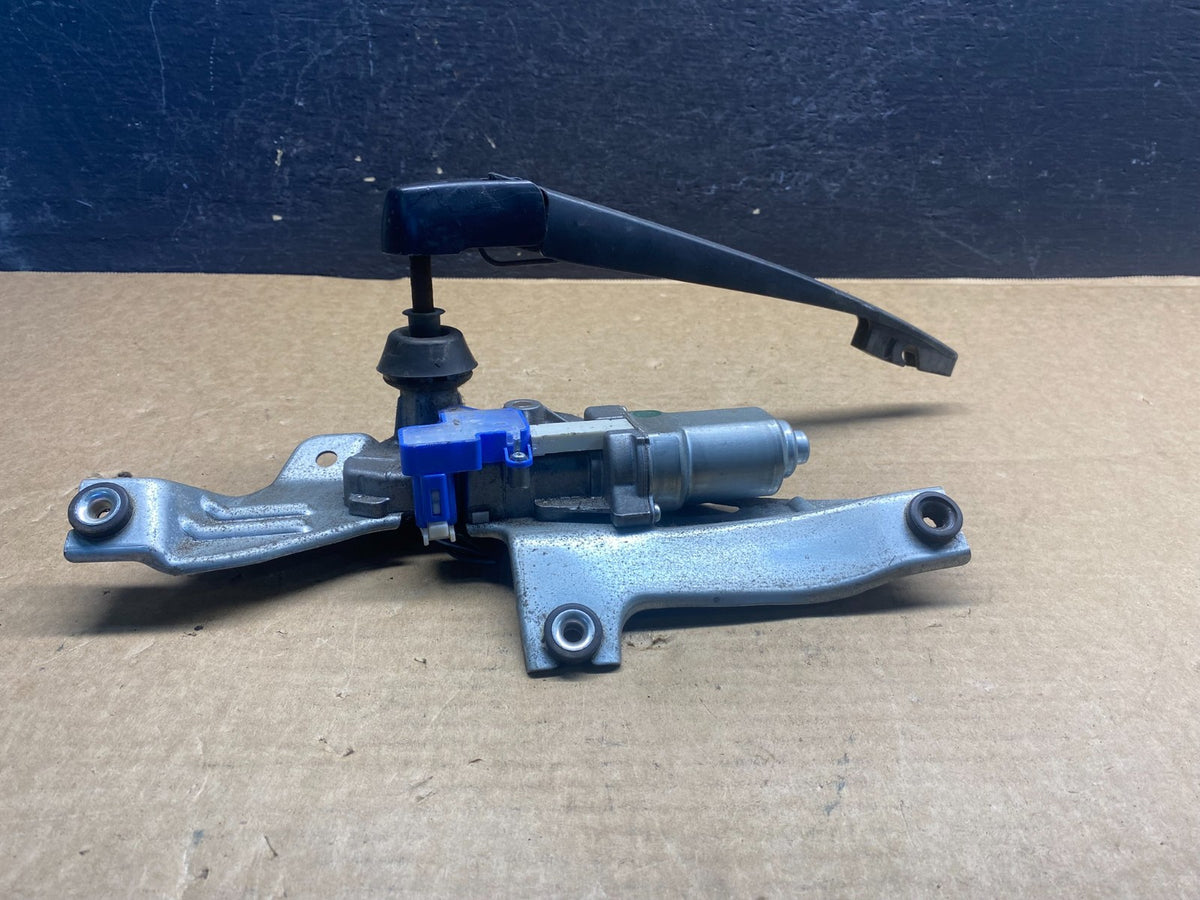 2009 to 2013 Subaru Forester Rear Windshield Washer Wiper Motor AA6603 PS1