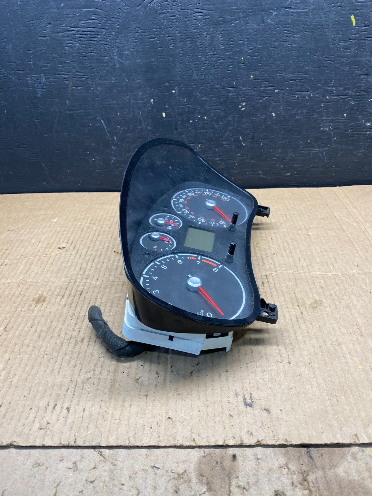 2010 to 2011 Ford Transit Speedometer Gauge Cluster M4513 PS1