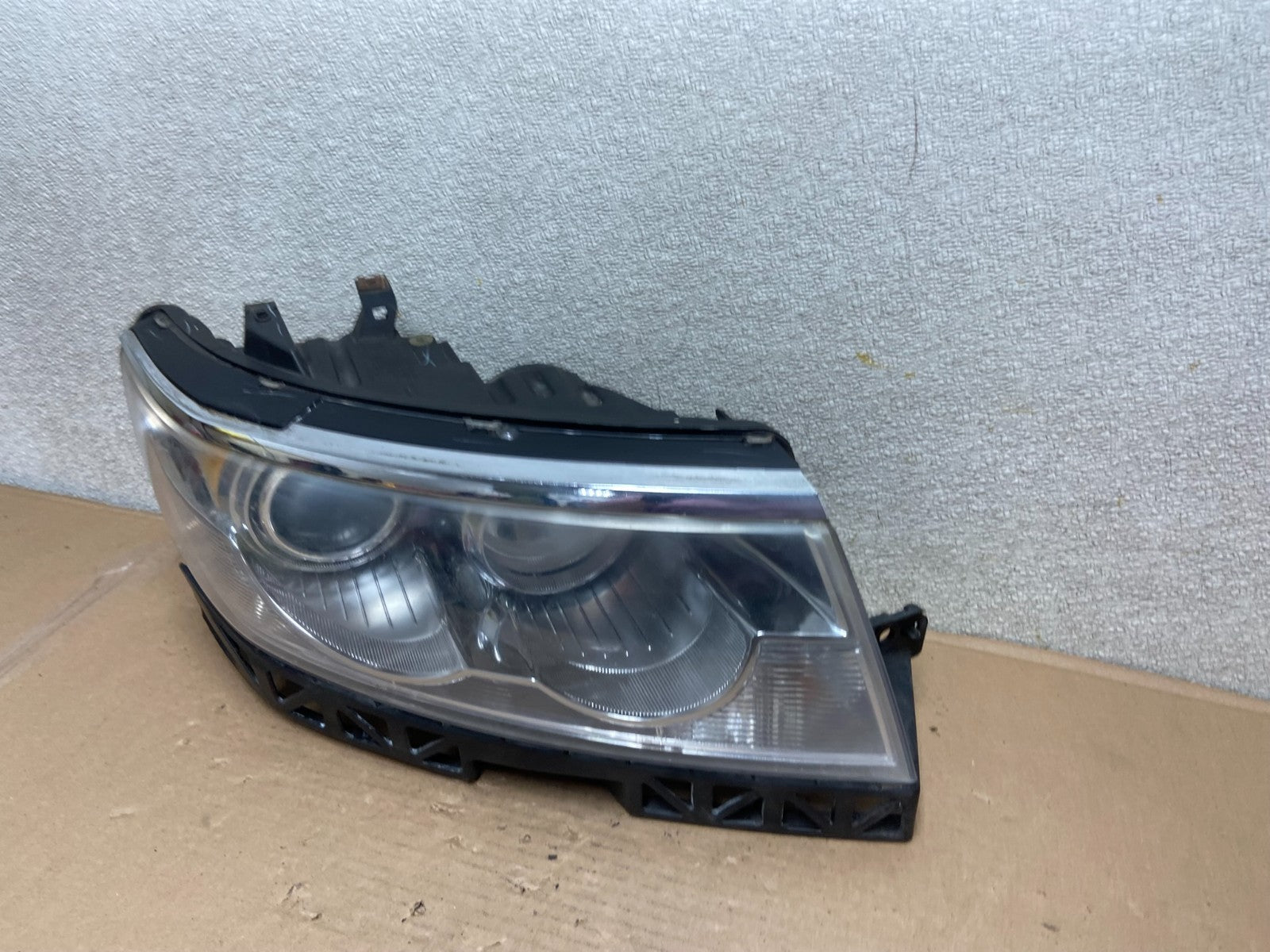 2006-2009 Lincoln MKZ Zephyr Right Passenger Headlight Halogen AA9942 DW1