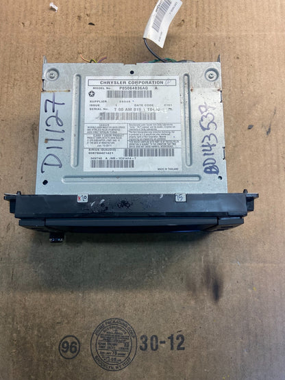2008 2013 Jeep Dodge Chrysler Screen Display CD Player Satellite Radio Z5548 DG4