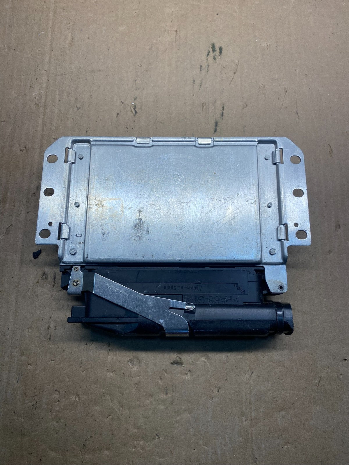 2002 2006 Audi A4 Transmission Computer Module TCM TCU AE7674 DW1