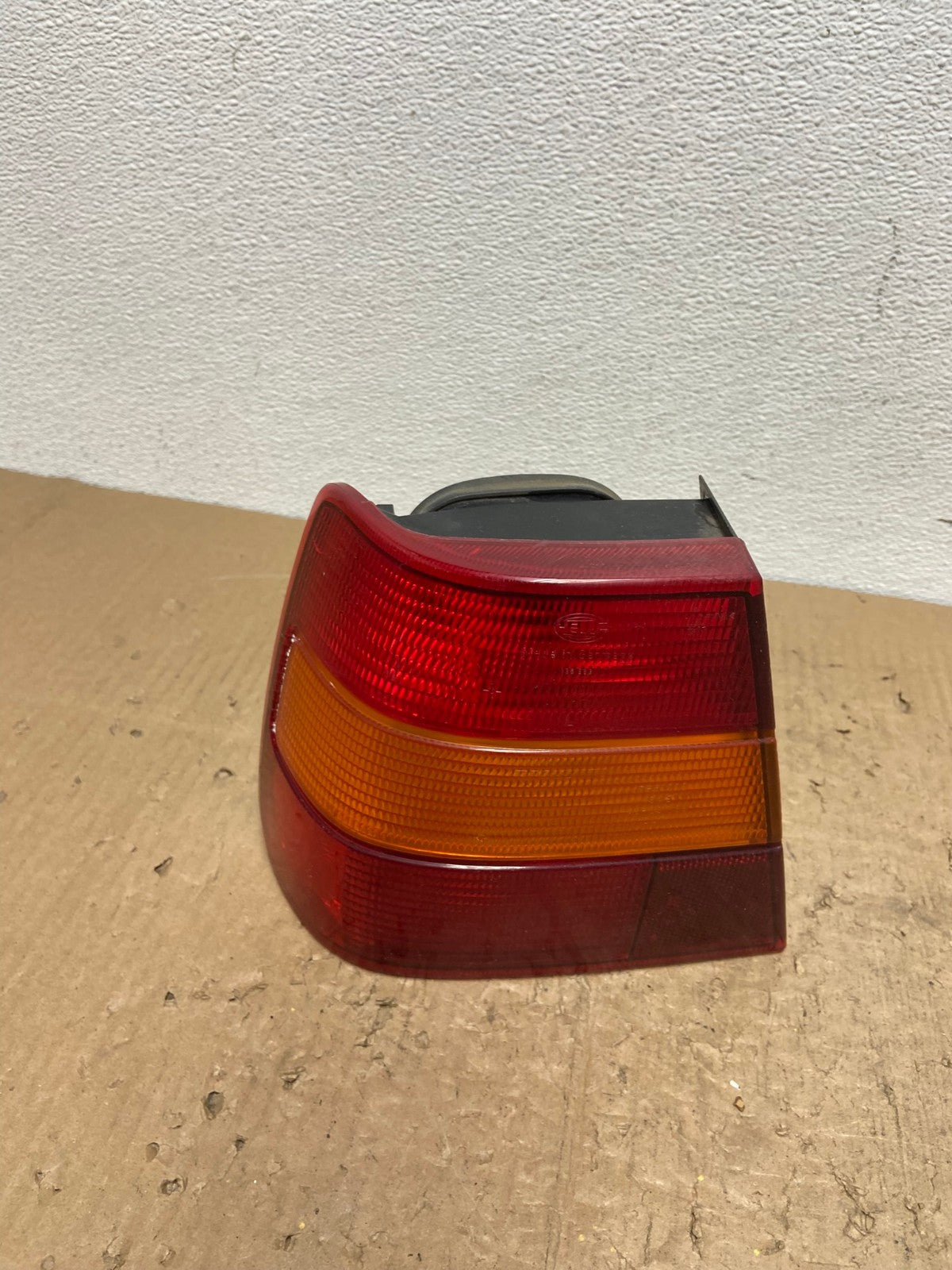 1991 to 1995 Volvo 940 960 Left Driver LH Side Tail Light Oem AC0065 LK0
