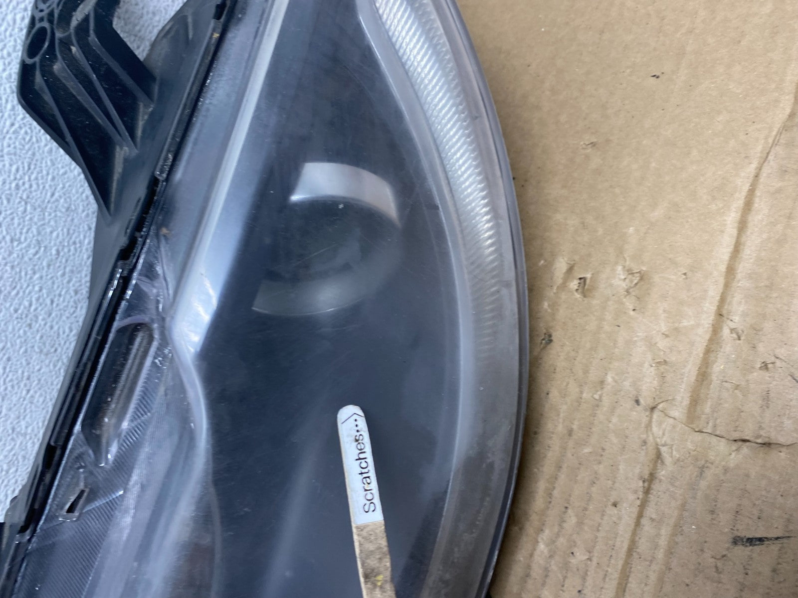 2015 2016 2017 Chrysler 200 Left Driver LH Side Halogen Headlight AD3885 DW3