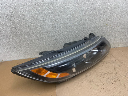 2011-2013 Kia Optima Right Passenger RH Side Headlight Halogen AA1026 DW2
