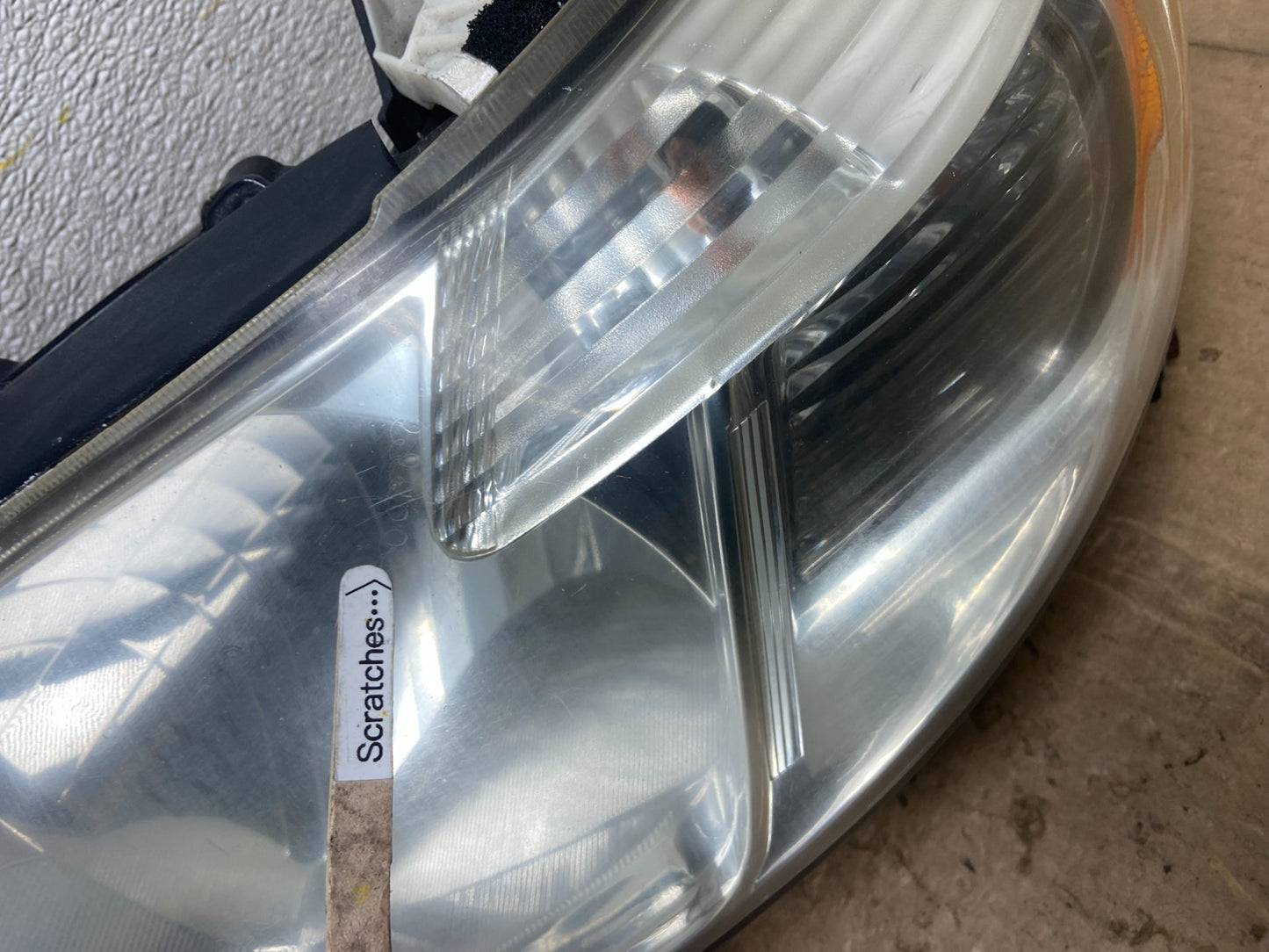 2008 - 2010 Toyota Highlander Left Driver LH Halogen Headlight AA6691 DW3