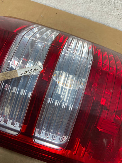 2008 to 2012 Jeep Liberty Right Passenger RH Side Tail Light AD1338 LK3