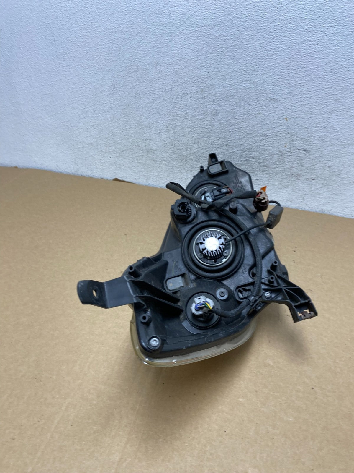 2009 to 2014 Toyota Matrix Left Driver LH Side Halogen Headlight AF7280 DW9