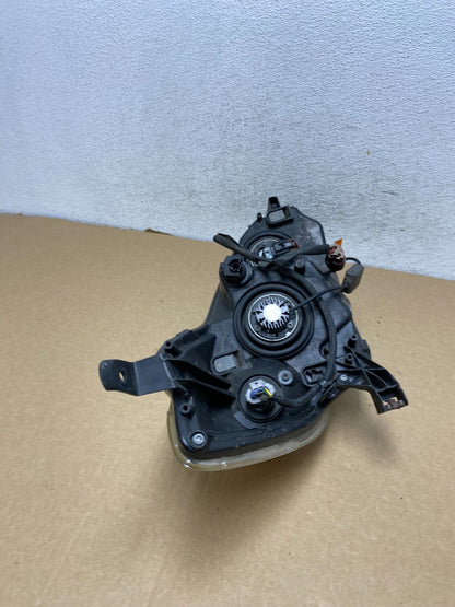 2009 to 2014 Toyota Matrix Left Driver LH Side Halogen Headlight AF7280 DW9
