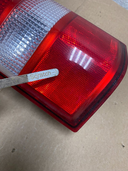 2003 2017 Chevrolet Express 1500 2500 3500 Right Passenger Tail Light U9693 DW3