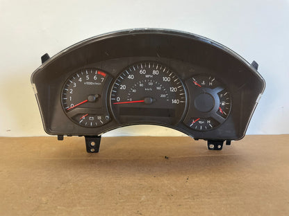2004 2005 Nissan Armada Speedometer Cluster Gauge AG0705 DW0