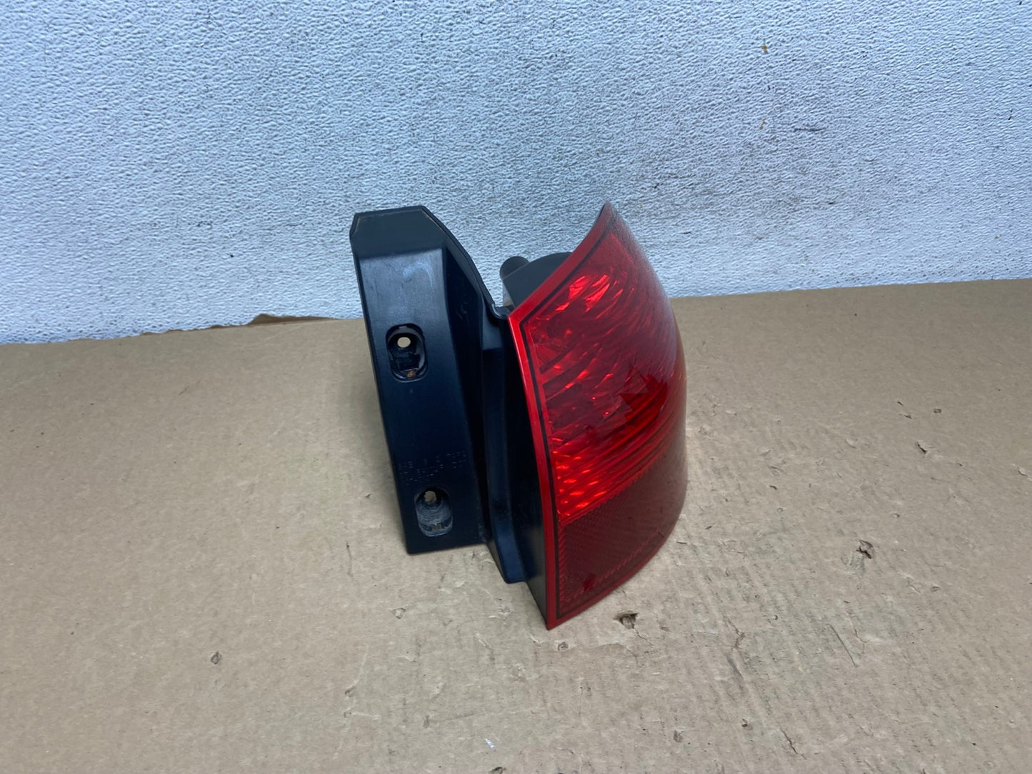 2008 to 2014 Subaru Tribeca Right Passenger RH Side Tail Light AF7397 LKwwww2
