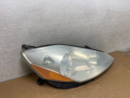 2006 to 2010 Toyota Sienna Right Passenger Rh Side Headlight Halogen Z1381 DW2