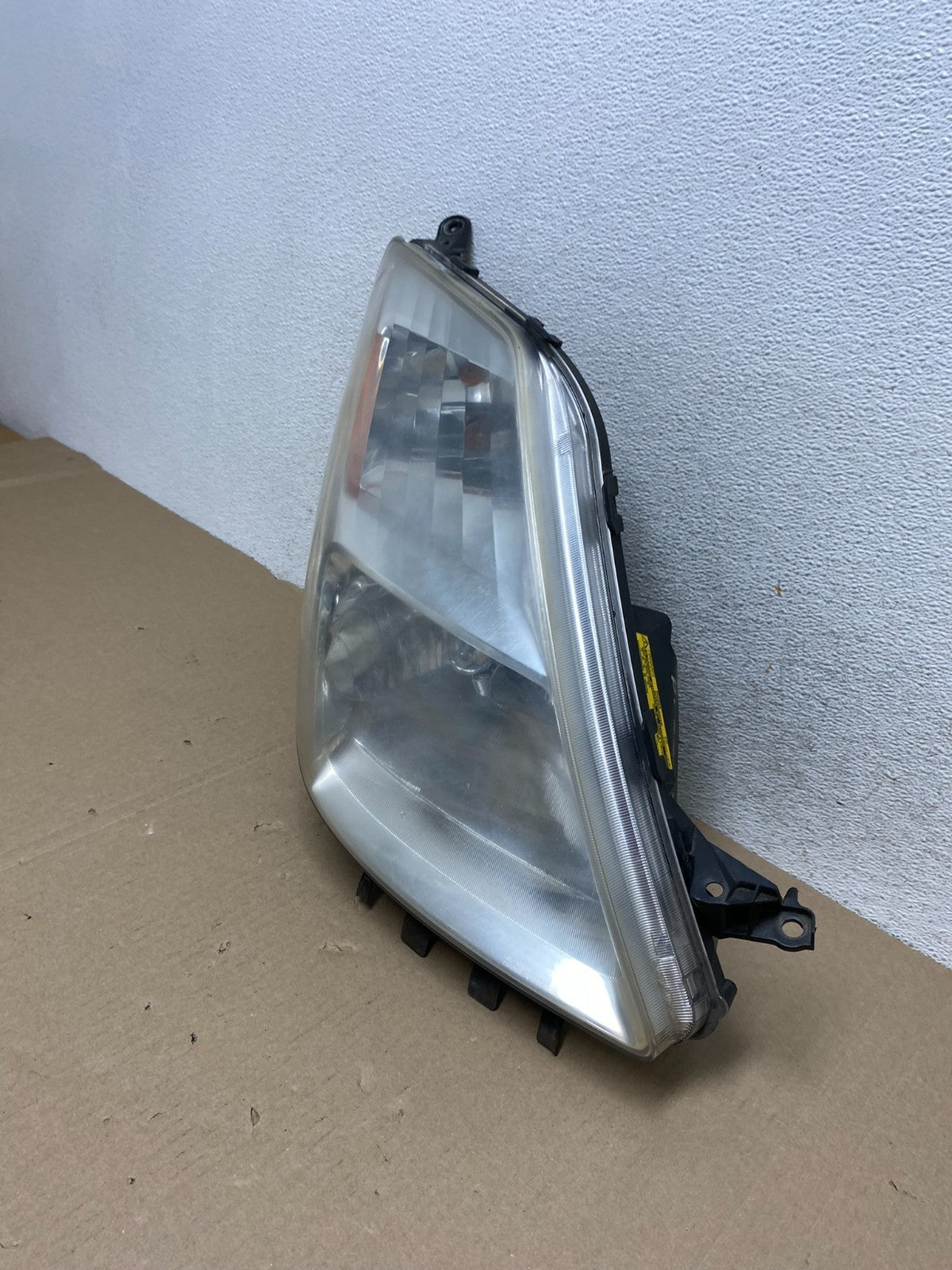 2004 - 2005 Toyota Prius Right Passenger RH Side Headlight Xenon Hid AG6819 DW1