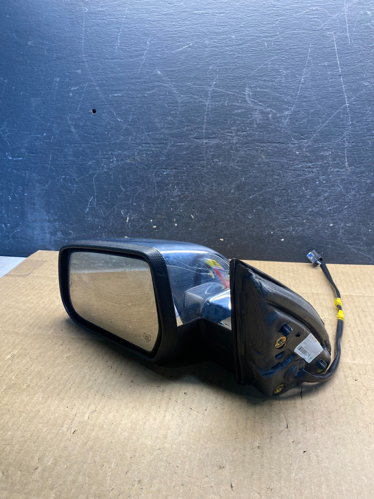 2010 to 2015 Chevrolet Equinox Left Side Heated View Door Mirror AG7295 DW11