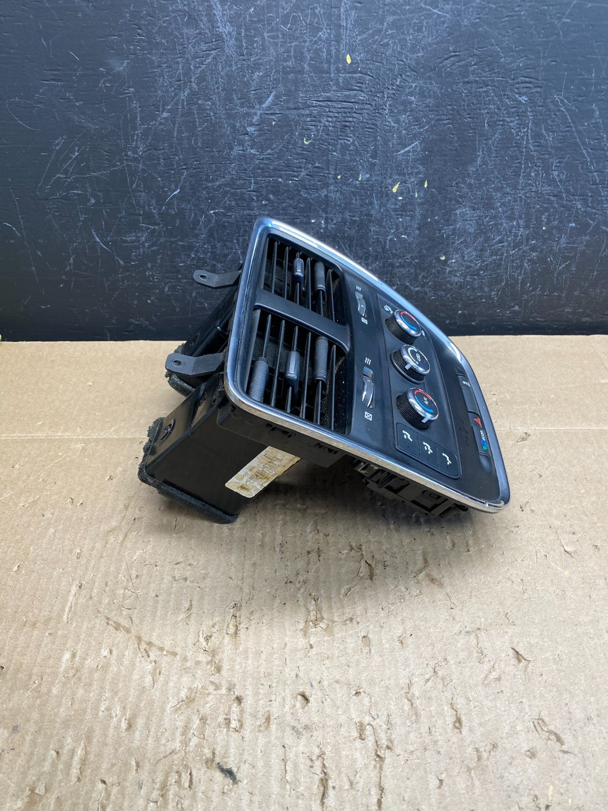 2011-2016 Dodge Grand Caravan Temperature Climate Control AC Heater AC9157 DG1