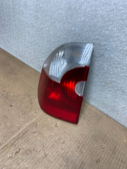 2004 2005 2006 Bmw X3 Left Driver Lh Side Tail Light OEM AA6478 LK1