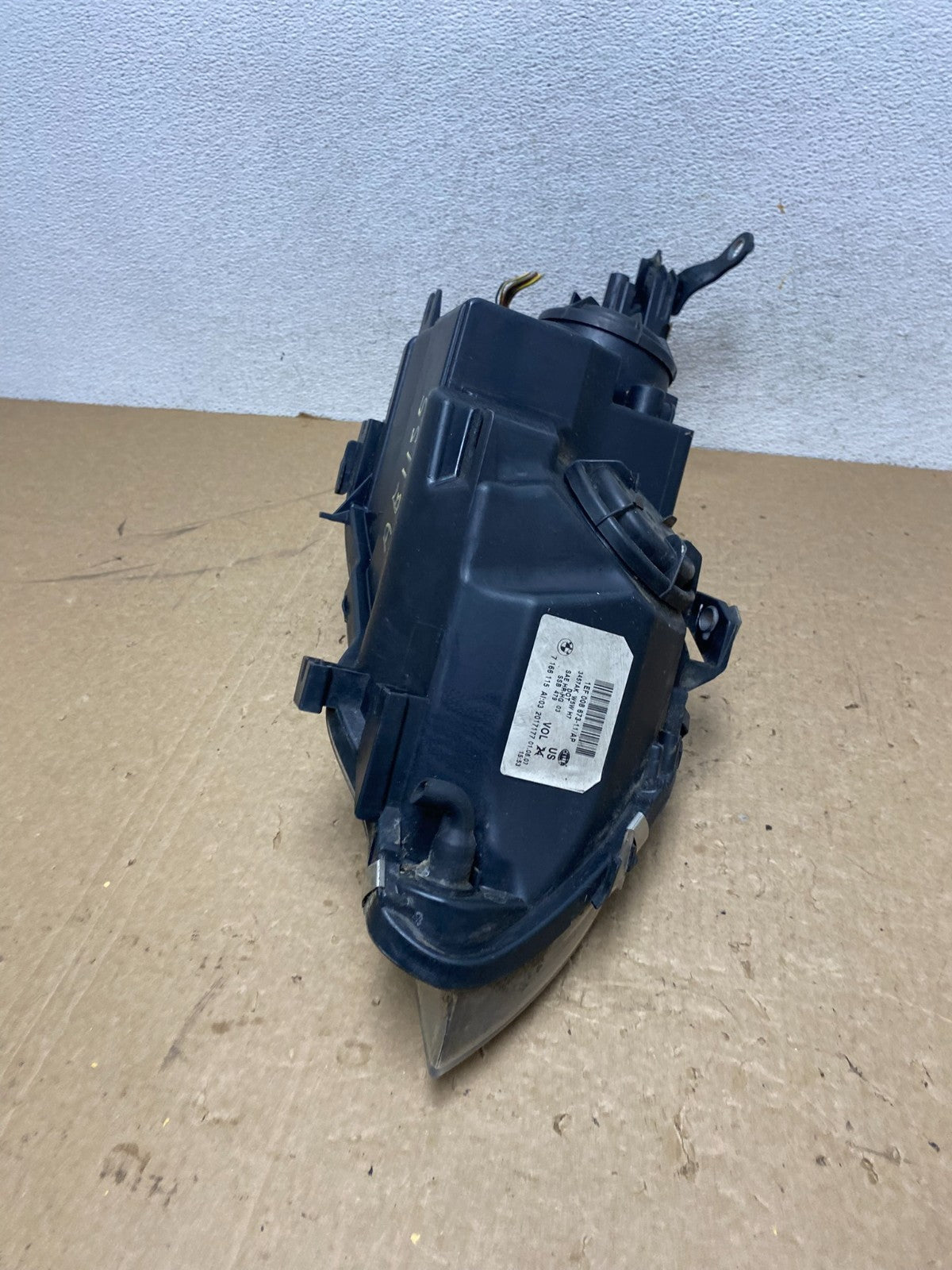 Halogen 2004 -2007 BMW 535i 5 Series Left Driver LH Side Headlight AG1155 DW7