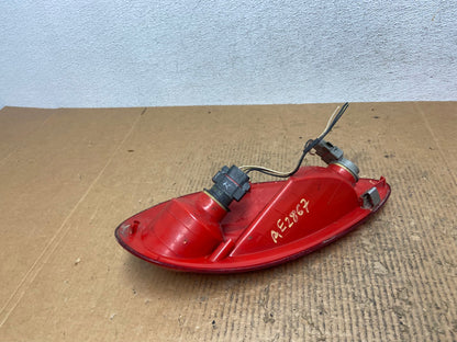 2001 to 2005 Chrysler PT Cruiser Right Passenger Tail Light AE2867 LK5