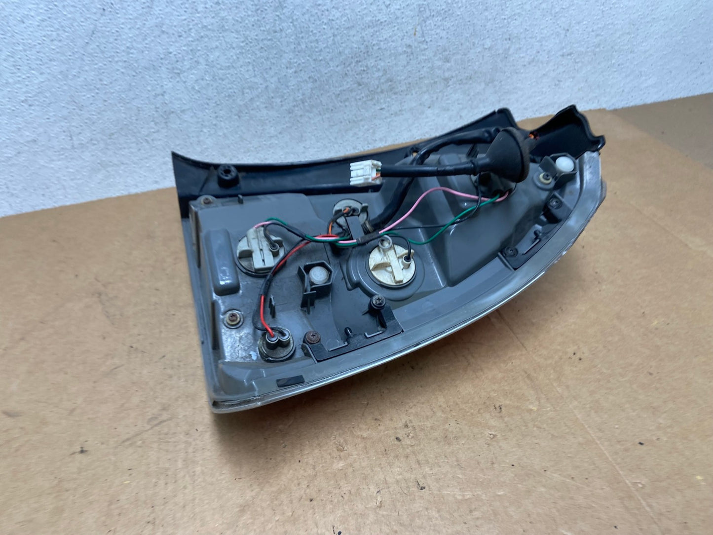 2007-2011 Hyundai Accent Hatchback Left Driver LH Side Tail Light AE3197 LK6