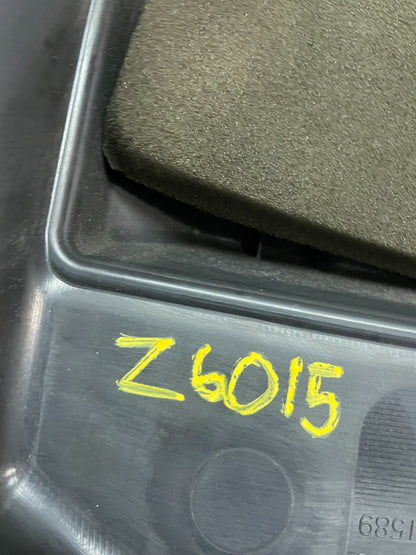 2010 to 2012 Chevrolet Equinox V6 VVT Plastic Engine Cover Shield OEM z6015 DG7