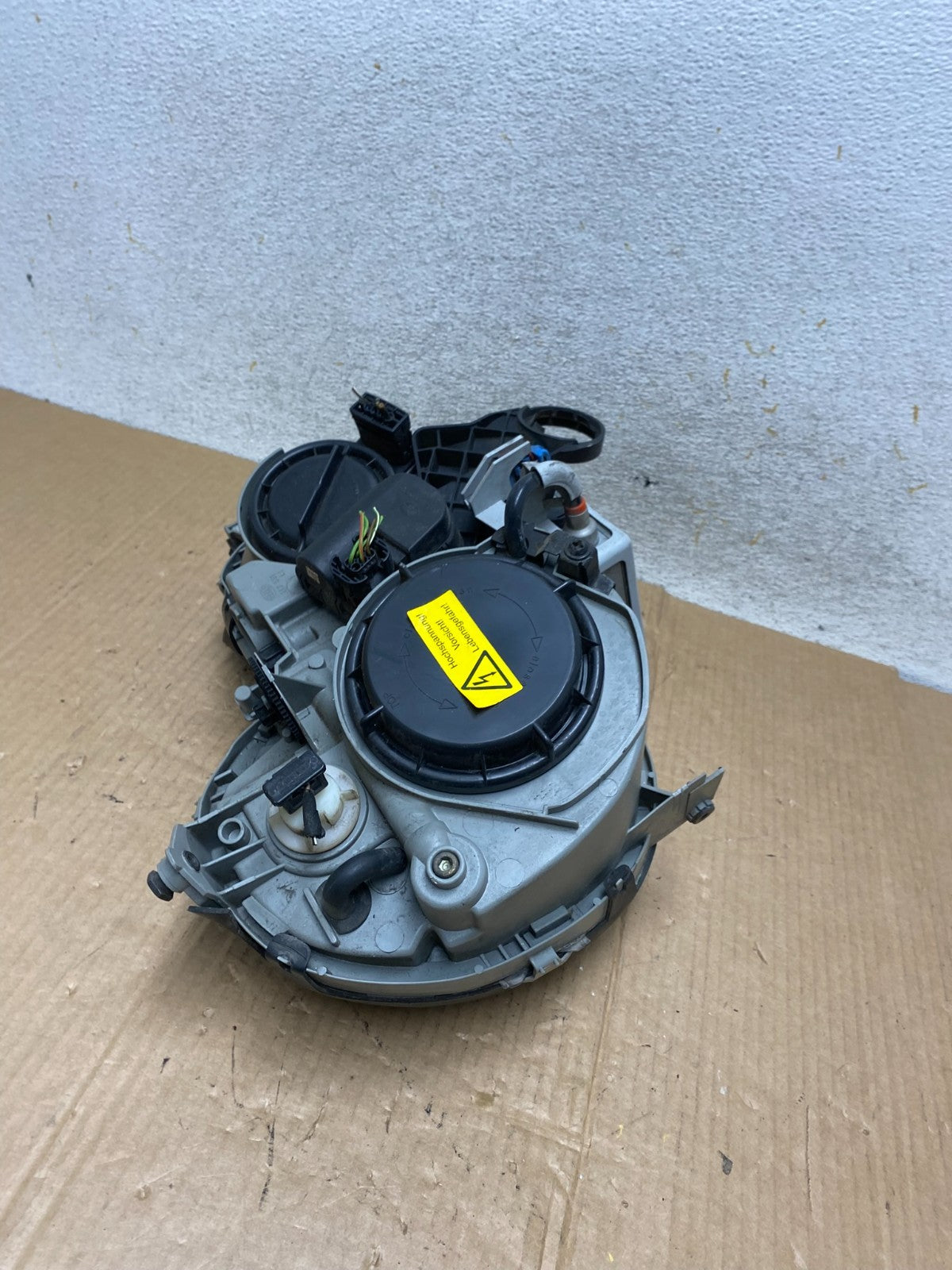 1998-2003 Mercedes Benz W208 CLK Left Driver LH Xenon HID Headlight AI6562 DG8