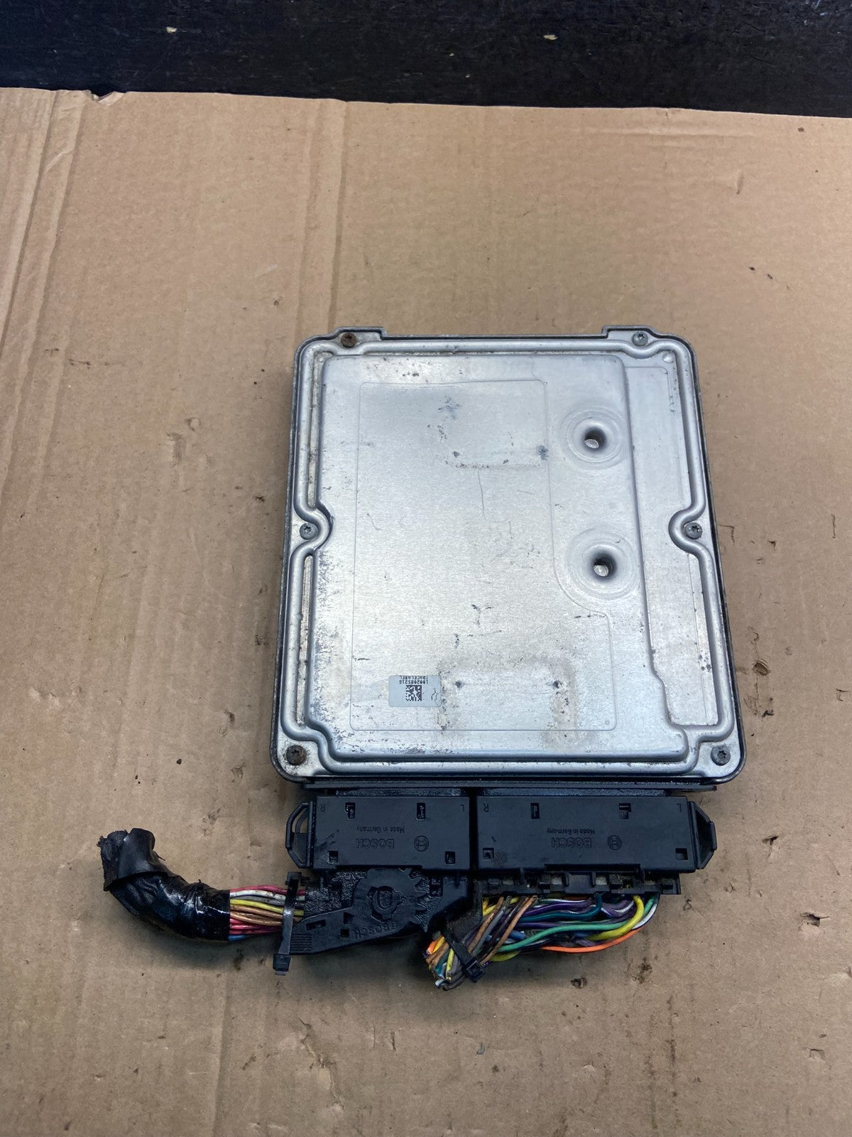 2010 2011 GMC Acadia Traverse Engine Control Module ECM ECU 12635019 AE2328 DW1