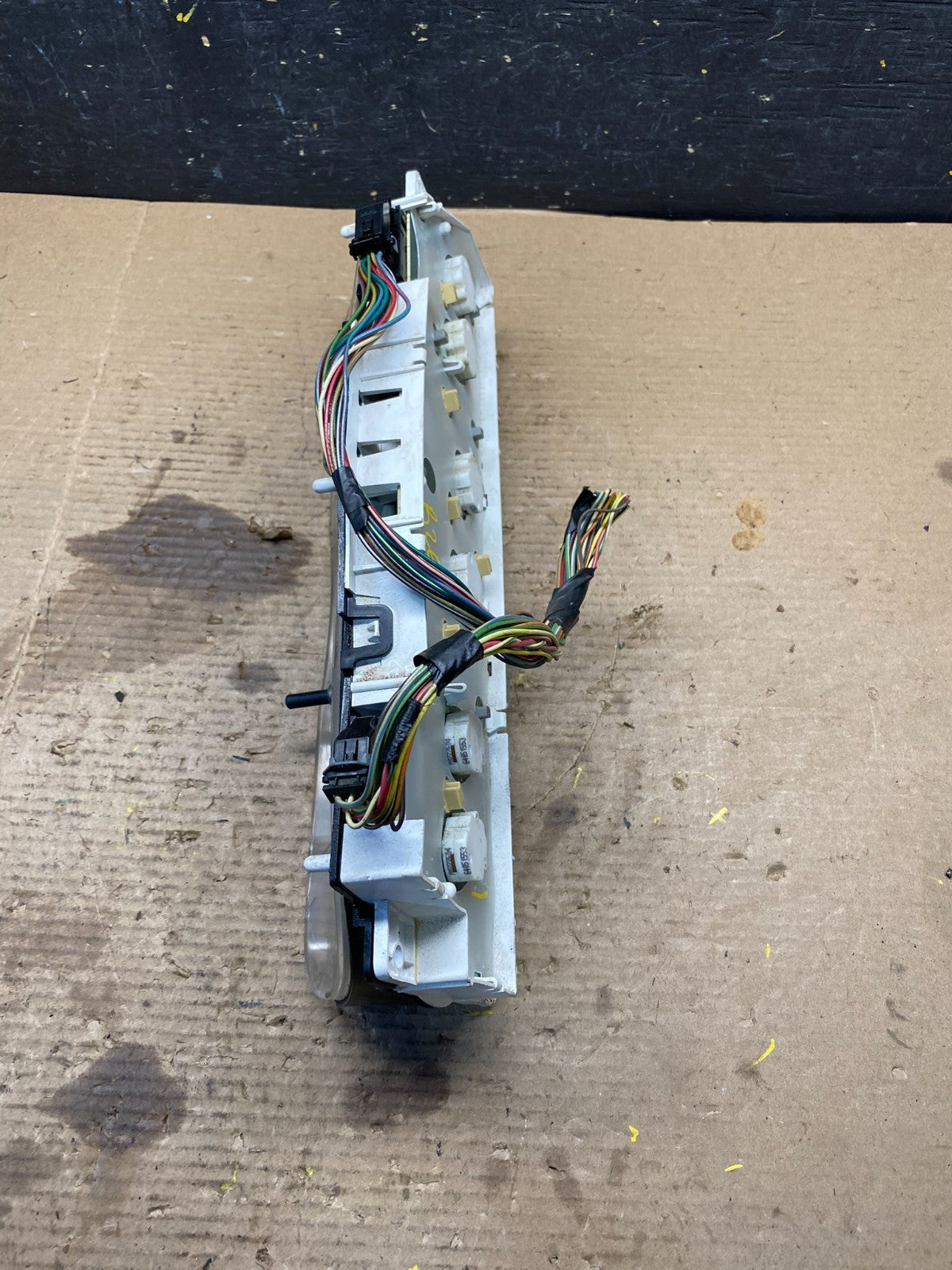 2006 Ford E350 Gauge Speedometer Cluster OEM r2667 DG4