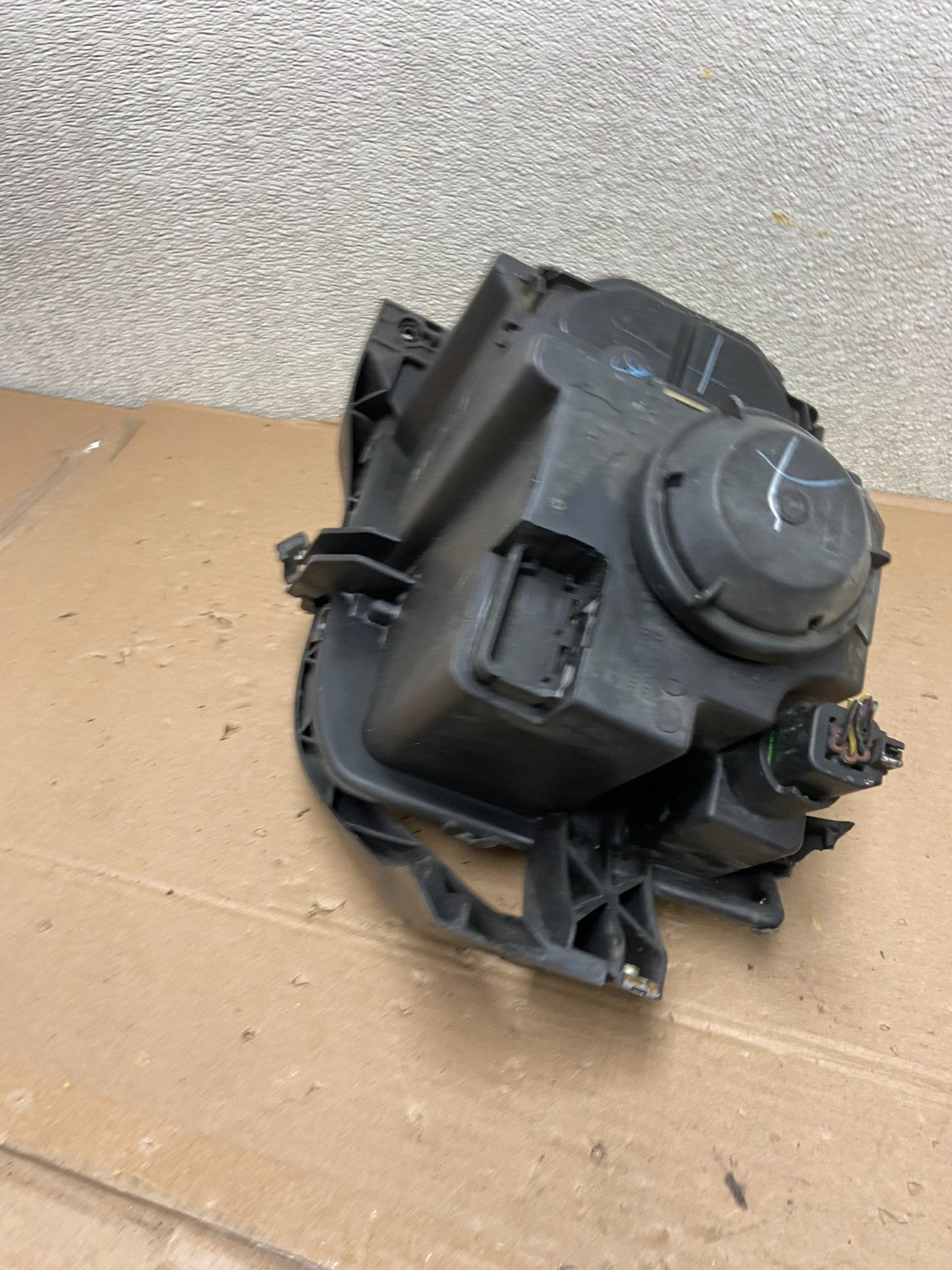 Halogen 2007 to 2010 Lincoln MKX Headlight Right Passenger Side Oem AB0143 DW7