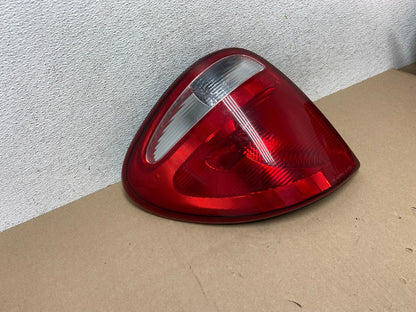 2004 to 2007 Dodge Grand Caravan Left Driver Lh Tail Light AG6583 DW2