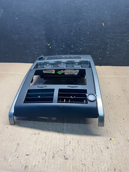 2008 to 2012 Jeep Liberty Dash Climate Temperature Control Radio Bezel Q0834 DG3