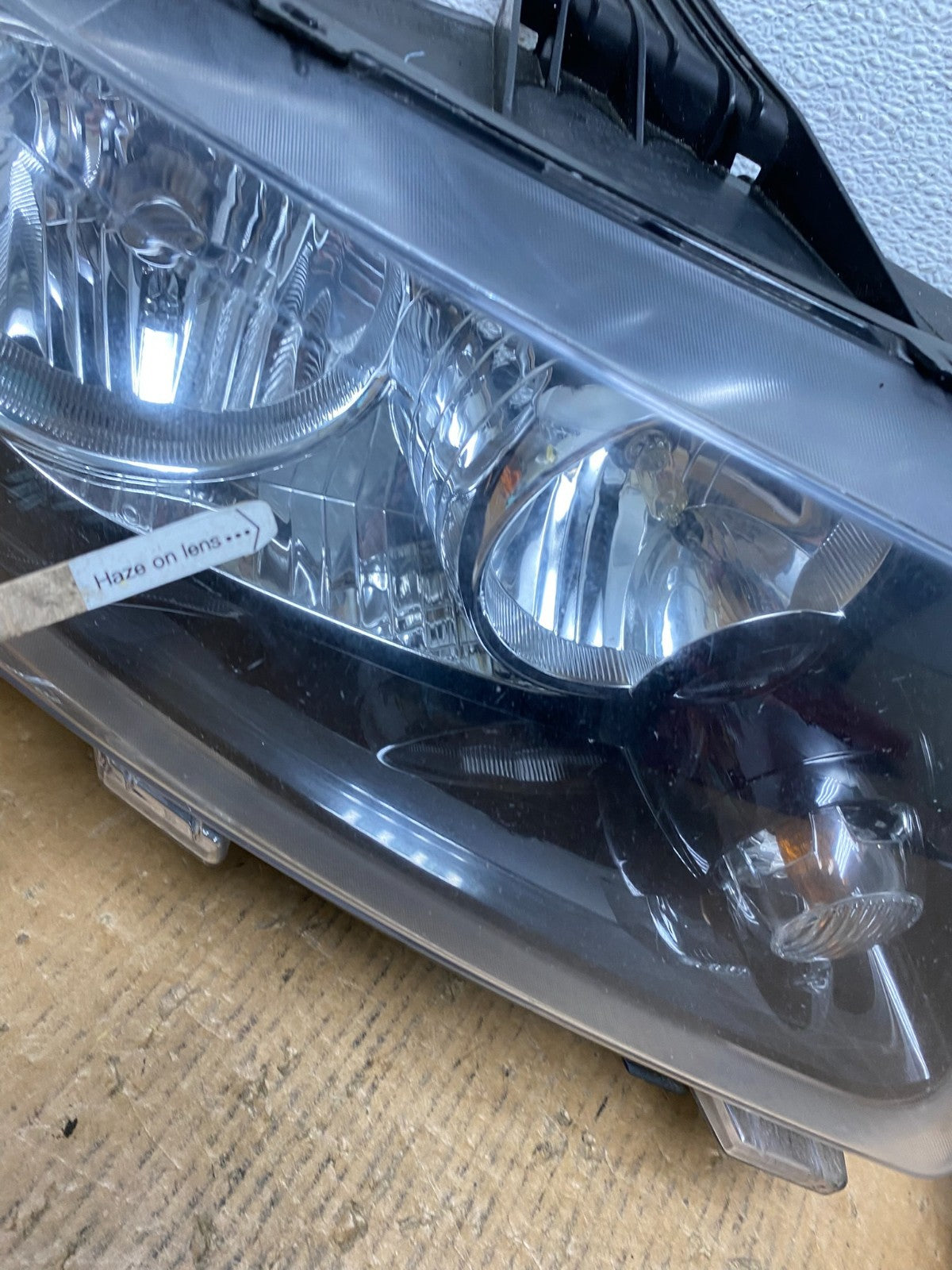 2011-2013 Jeep Grand Cherokee Left+Right Halogen Headlights AE1226 DW5