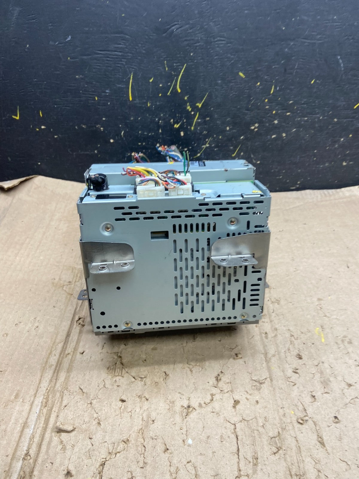 2004 - 2005 Nissan Maxima Screen Radio CD Navigation X6194 DG4