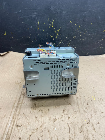 2004 - 2005 Nissan Maxima Screen Radio CD Navigation X6194 DG4