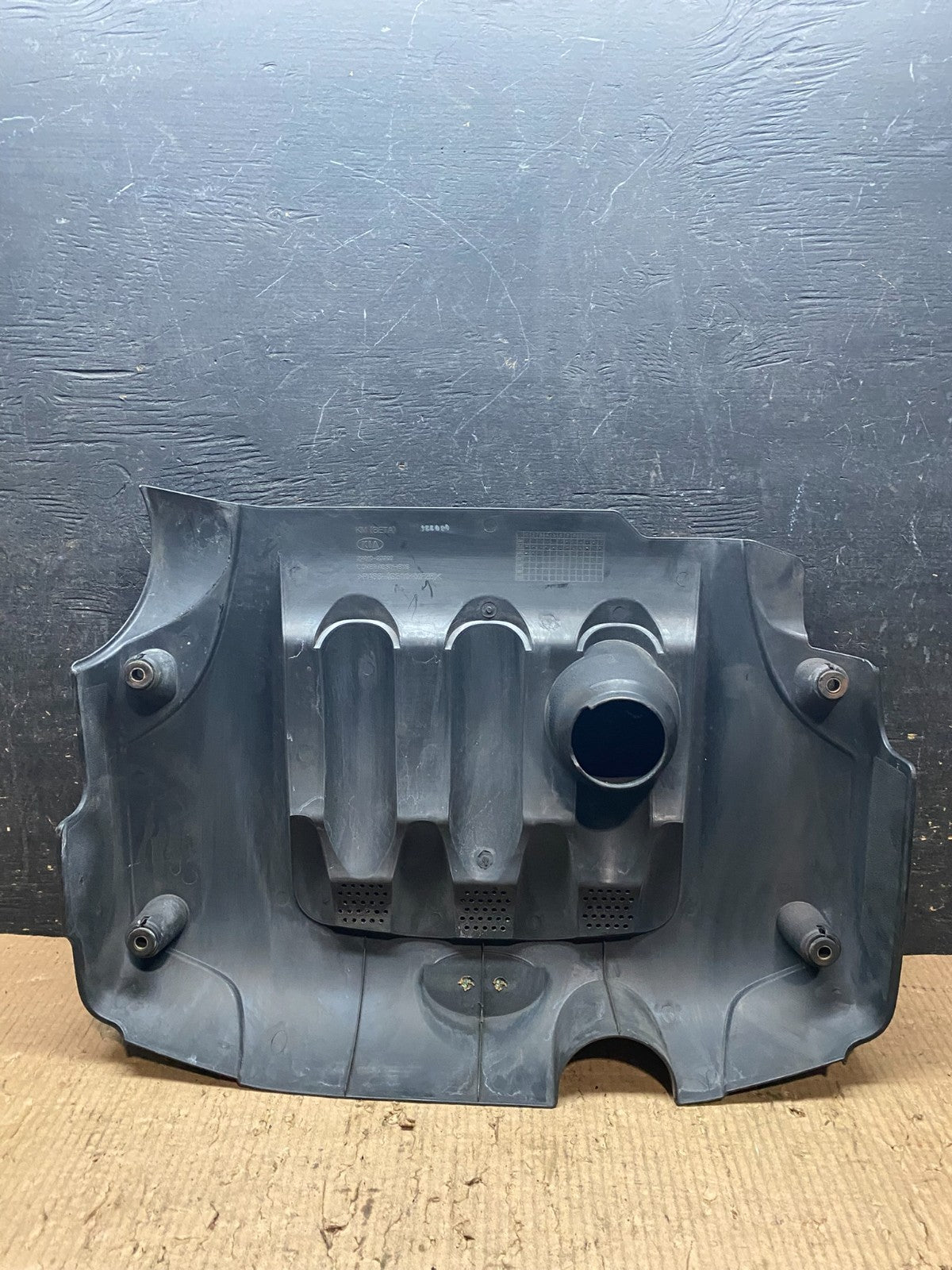 2005 to 2007 Kia Sportage 2.0L Engine Motor Cover Y6684 DG5
